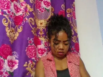 Elyah1a  live sex cam
