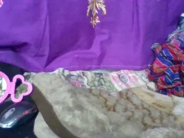 Elyah1a  live sex cam