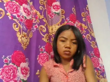 Elyah1a  live sex cam