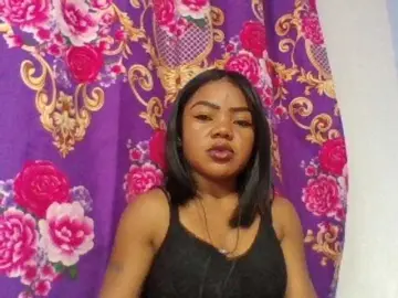 Elyah1a  live sex cam