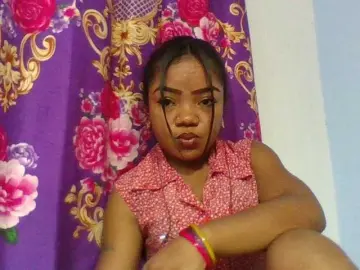 Elyah1a  live sex cam