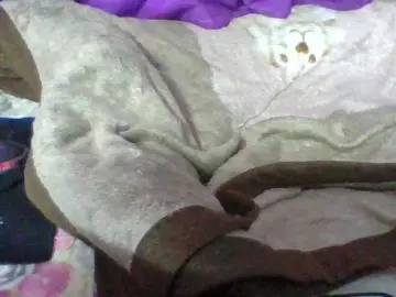 Elyah1a  live sex cam