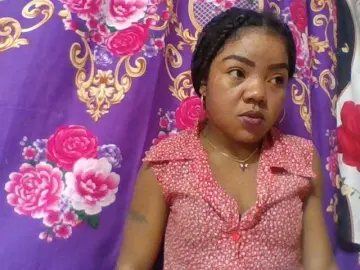 Elyah1a  live sex cam