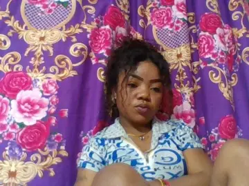 Elyah1a  live sex cam