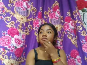 Elyah1a  live sex cam
