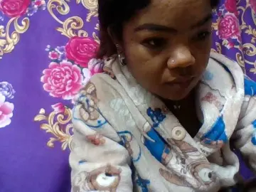 Elyah1a  live sex cam