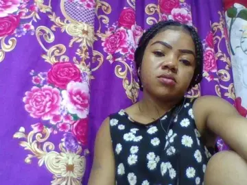 Elyah1a  live sex cam