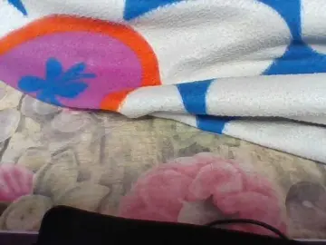 Elyah1a  live sex cam