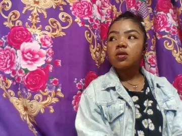 Elyah1a  live sex cam