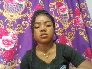 Elyah1a  live sex cam