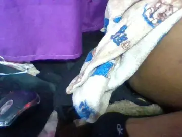 Elyah1a  live sex cam