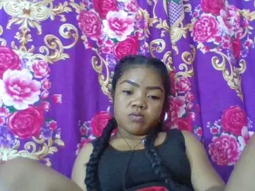 Elyah1a  live sex cam