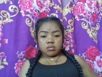 Elyah1a  live sex cam