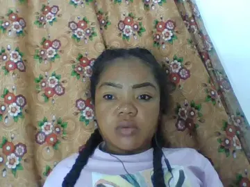 Elyah1a  live sex cam