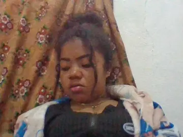 Elyah1a  live sex cam