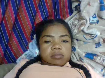 Elyah1a  live sex cam