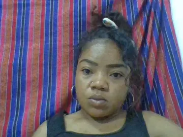 Elyah1a  live sex cam