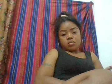 Elyah1a  live sex cam