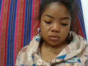 Elyah1a  live sex cam
