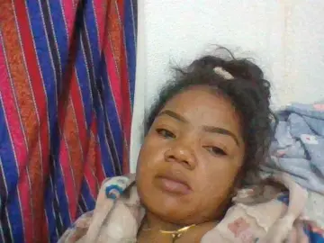 Elyah1a  live sex cam