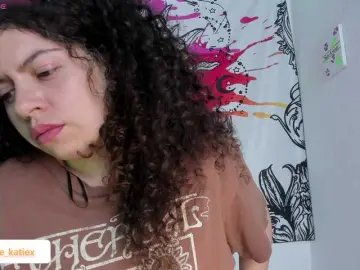 Just-katiex  live sex cam
