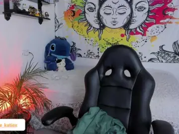 Just-katiex  live sex cam