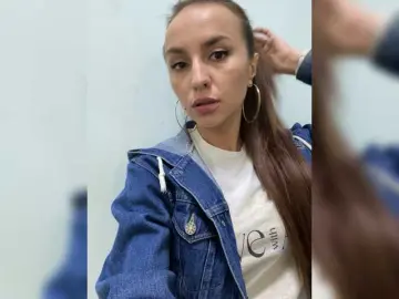 KateFoxxx028  live sex cam