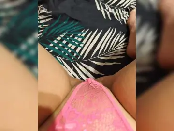 Kiskis-s  live sex cam