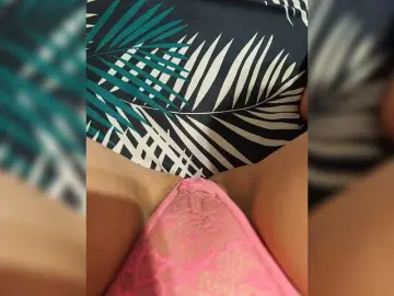 Kiskis-s  live sex cam