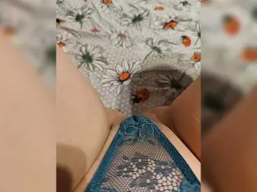 Kiskis-s  live sex cam