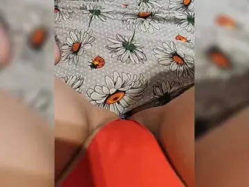 Kiskis-s  live sex cam