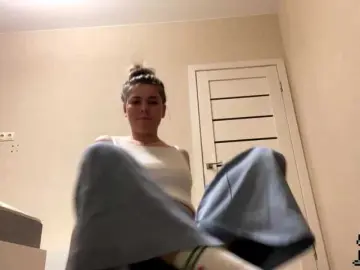 AdelleLenhard  live sex cam