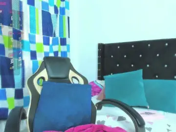 EbonnyLatinx  live sex cam