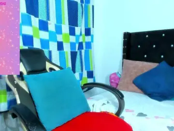 EbonnyLatinx  live sex cam