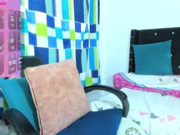 EbonnyLatinx  live sex cam