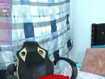 EbonnyLatinx  live sex cam