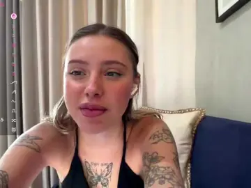 GladysCely  live sex cam