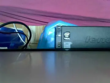 Hot-tara  live sex cam