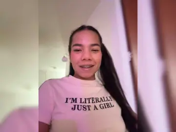 Kaylanee  live sex cam