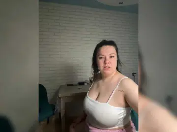 Lady-L  live sex cam