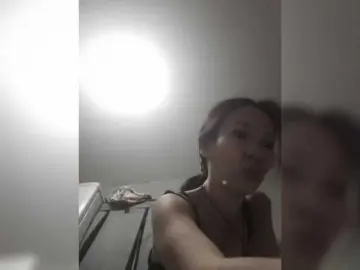 Manamy  live sex cam
