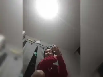 Manamy  live sex cam