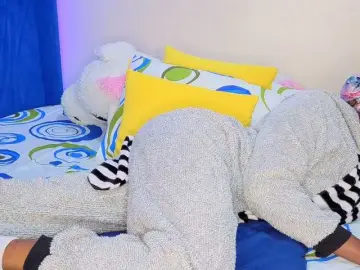 SexyGusher  live sex cam