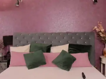 CarlaReys  live sex cam