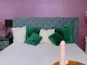 CarlaReys  live sex cam