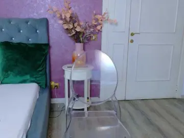 CarlaReys  live sex cam