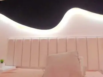 CatalinaCoopper  live sex cam