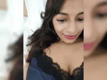 Clairemontrose  live sex cam