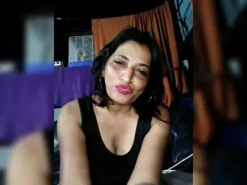 FiestyQueen  live sex cam