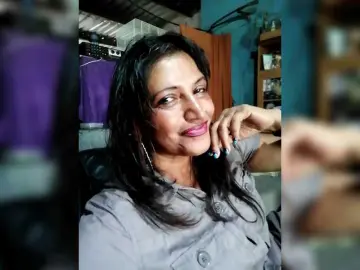 FiestyQueen  live sex cam